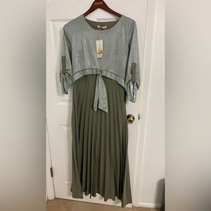 Dress gown